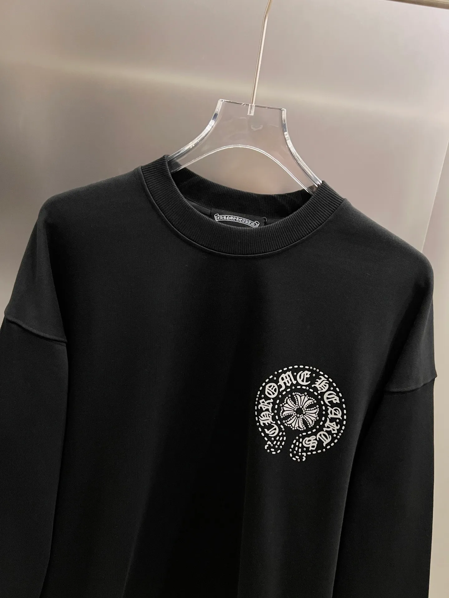 🅿️260 CH Crow 2025 autumn and winter new round neck long-sleeved sweatshirt, cross foam technology + Middle Eastern Australian diamond design technology, the real thing is great🔥Same style for men and women, loose version, size S M L XL XXL five sizes black white